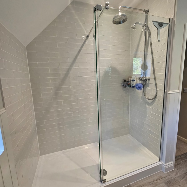 Main Shower room: Large walk in with flipper panel